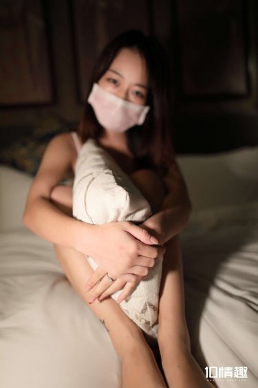 《慢性折磨呕吐室》